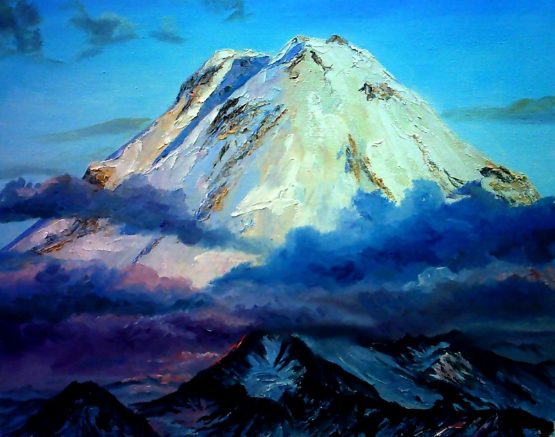 Эльбрус в облаках