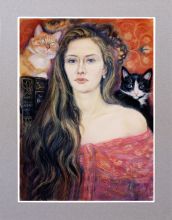 Девушка Кэт со своими котом и кошкой. ...