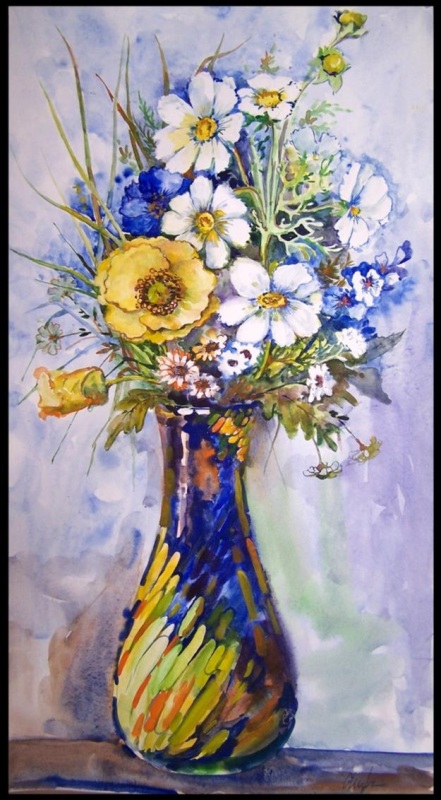 Букет в синей вазе