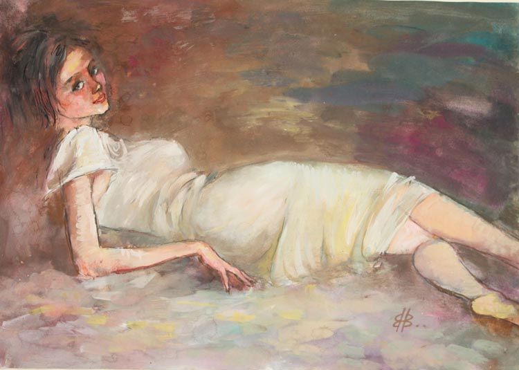 Лежащая в пеньюаре