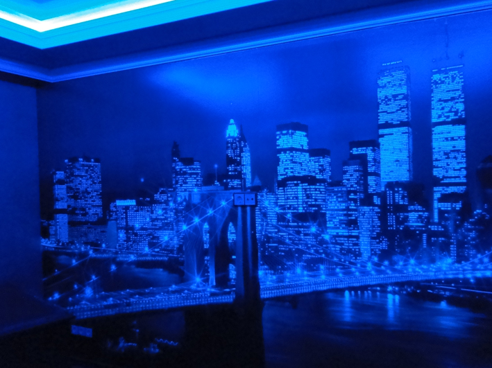 роспись комнаты флуоресцентом