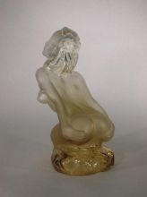 Она (Творцы), фрагмент