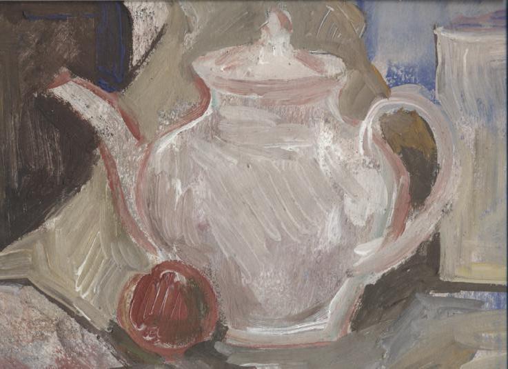 Белый чайник и луковица