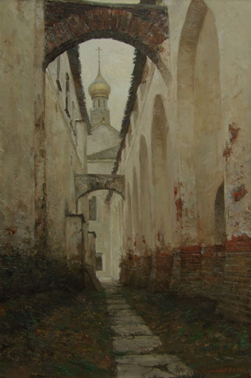 Ростов.  Проход вдоль кремлевской стены