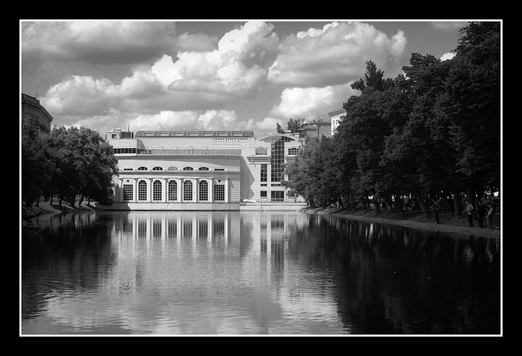 Чистые пруды