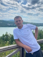 Крапива Максим Дмитриевич